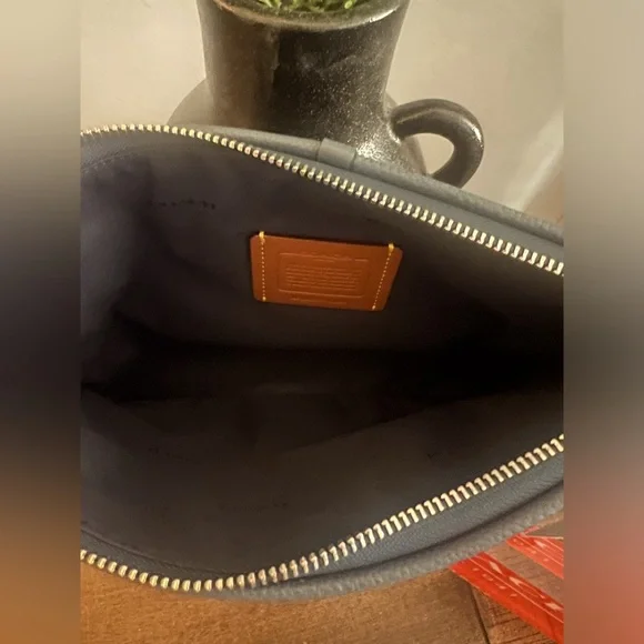 Coach Zip Around Large Pouch - Picture 5 of 8